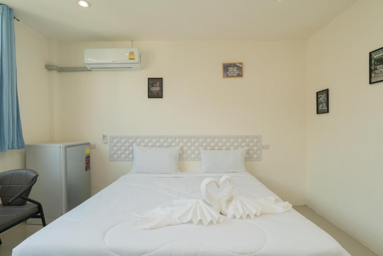 Hangover Inn Phuket Ngoại thất bức ảnh