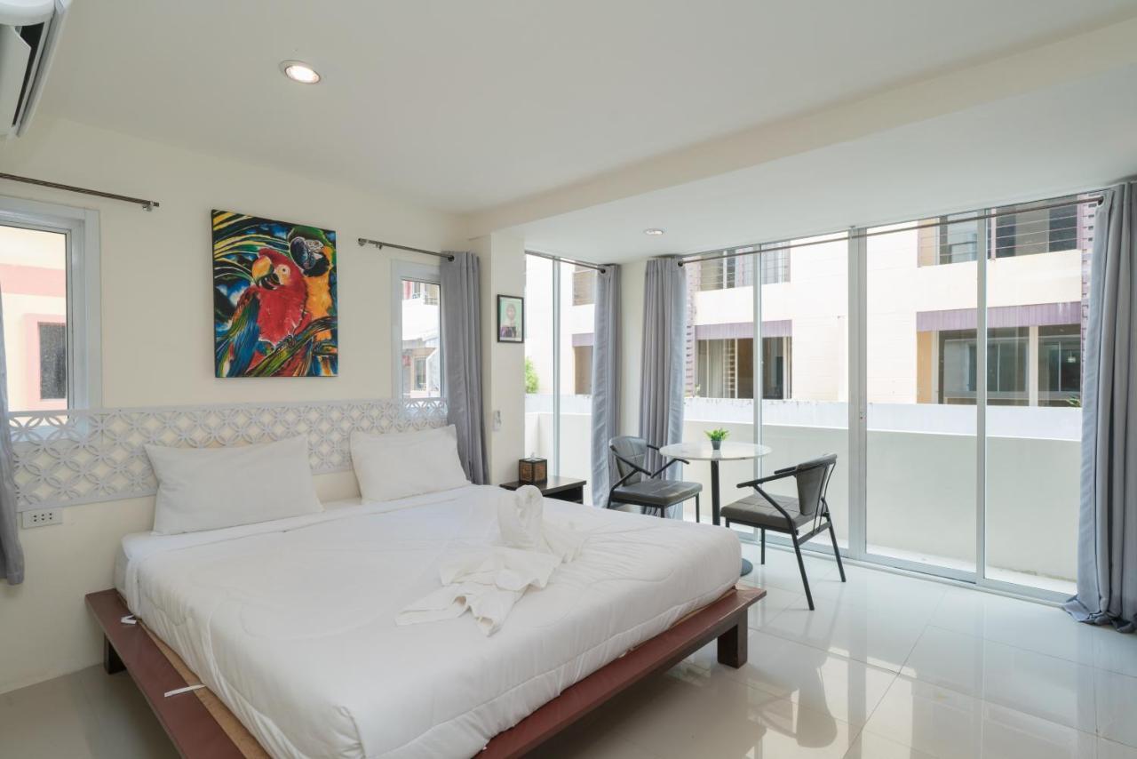 Hangover Inn Phuket Ngoại thất bức ảnh