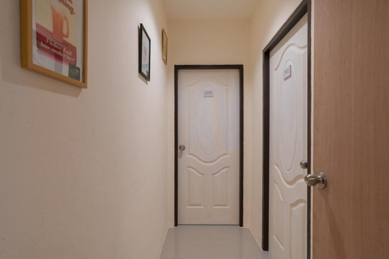 Hangover Inn Phuket Ngoại thất bức ảnh
