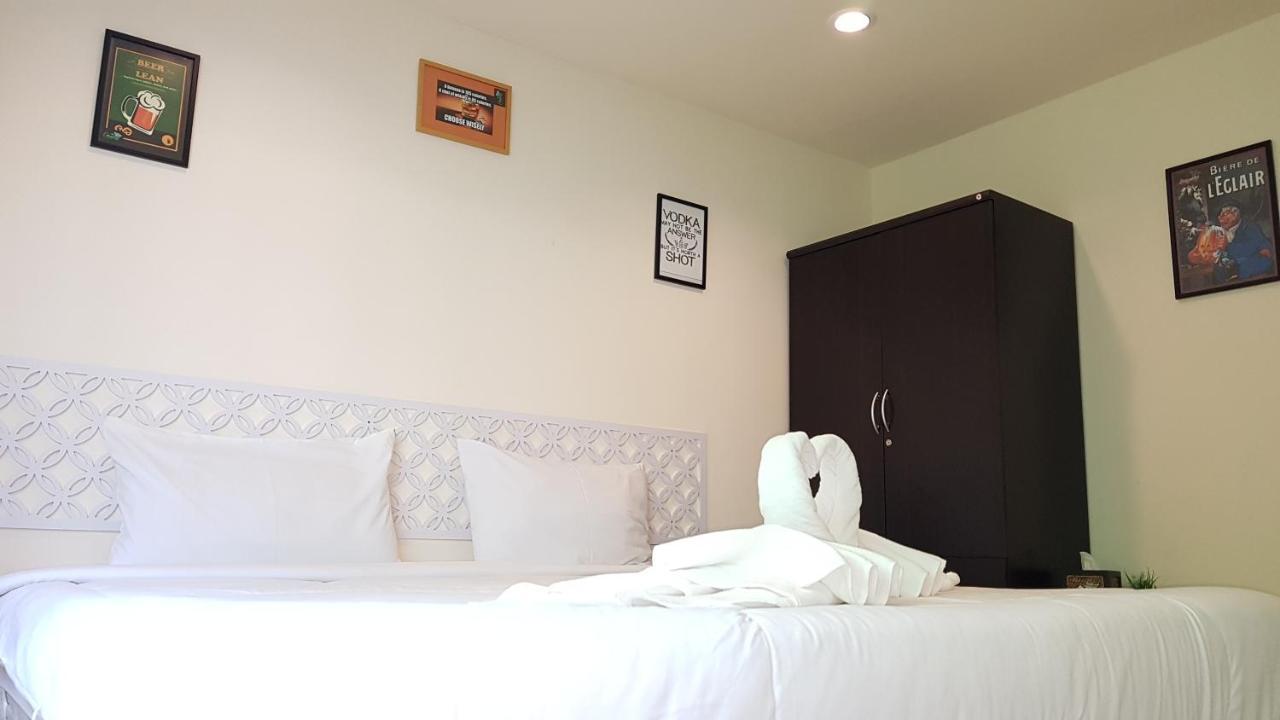 Hangover Inn Phuket Ngoại thất bức ảnh