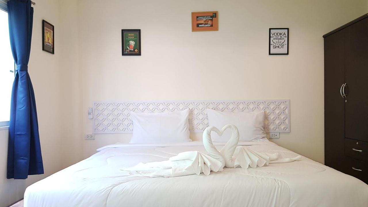 Hangover Inn Phuket Ngoại thất bức ảnh
